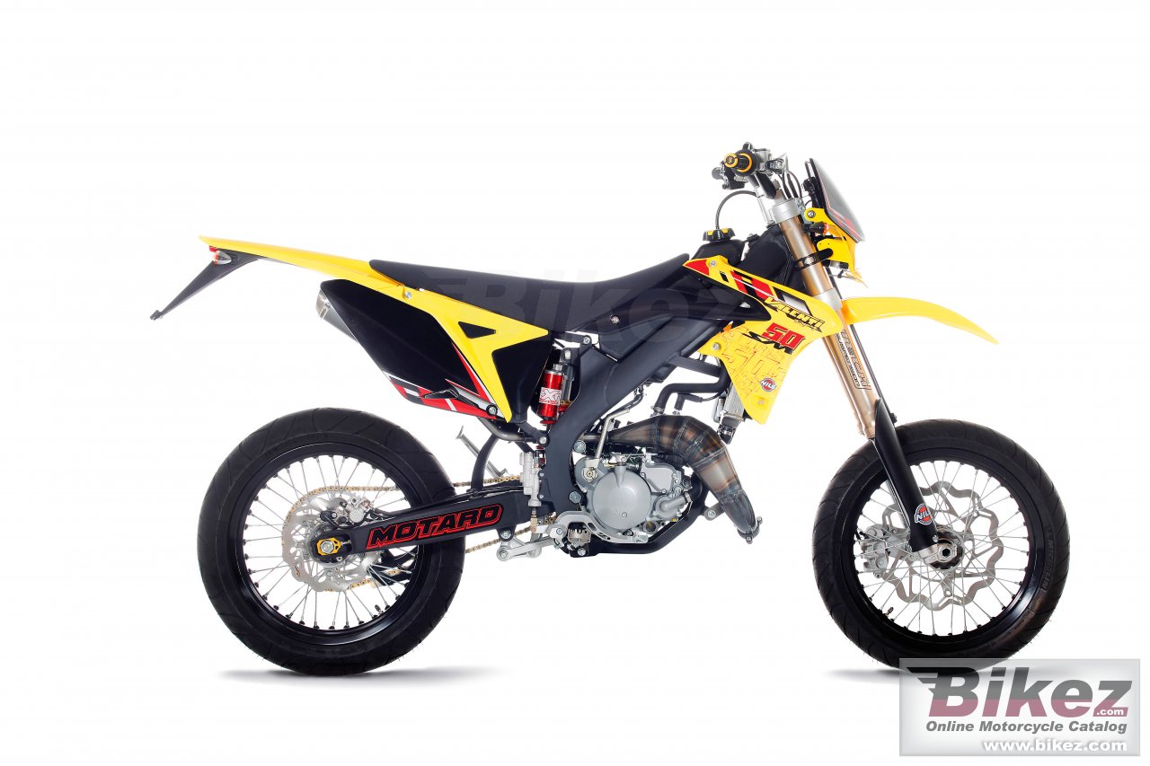 Big Valenti sm 50 picture and wallpaper from Bikez.com